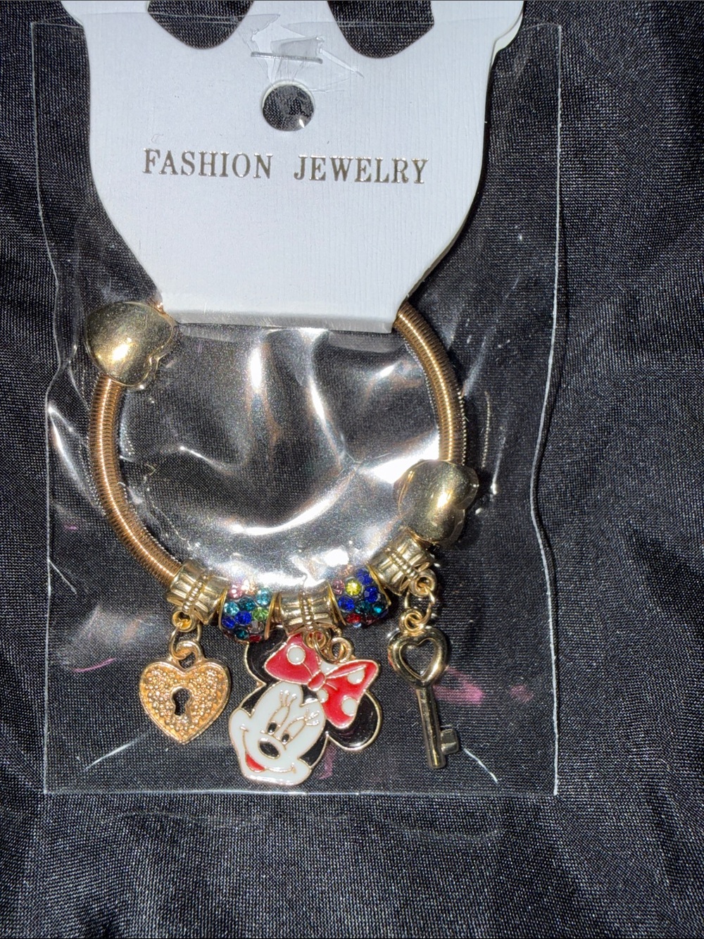 Fashion Jewelry Gold Charm Bracelet with White and Red Enamel Minnie Charm